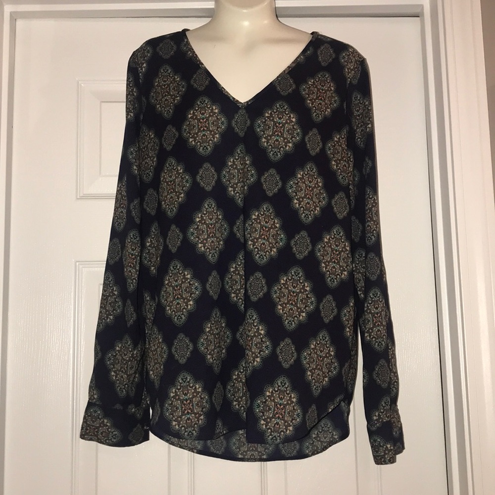 Ann Taylor Long sleeve blouse